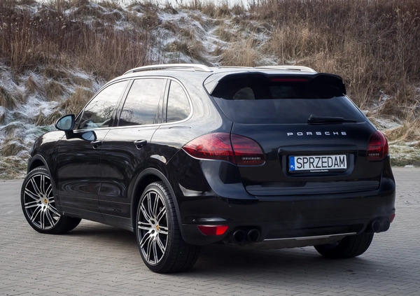 Porsche Cayenne cena 115900 przebieg: 189000, rok produkcji 2014 z Głogów małe 781